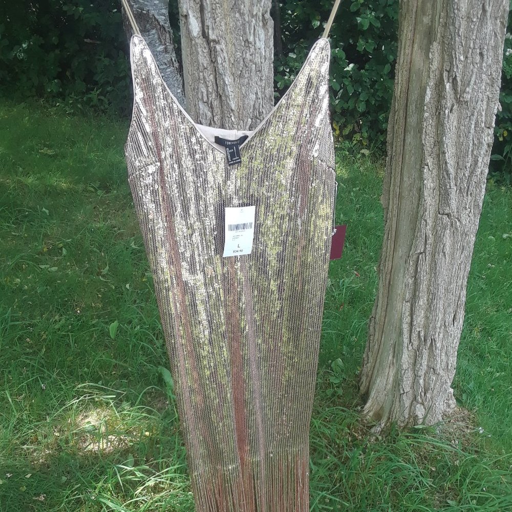 NWT Forever 21 gold sequin dress